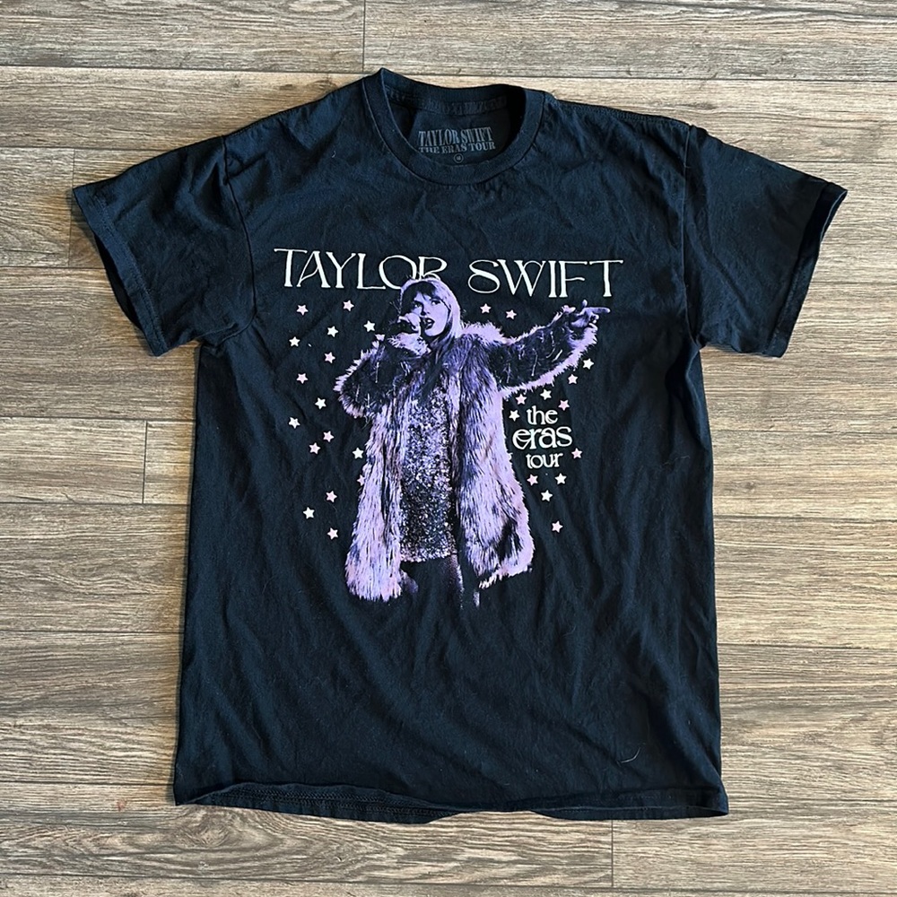 Official Taylor Swift Eras Tour Merch Size M With Int. Places On Back!